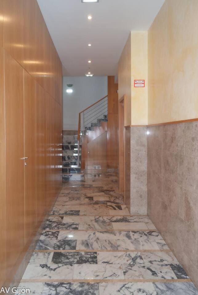 Av Gijon San Agustin 12 Apartment Bagian luar foto