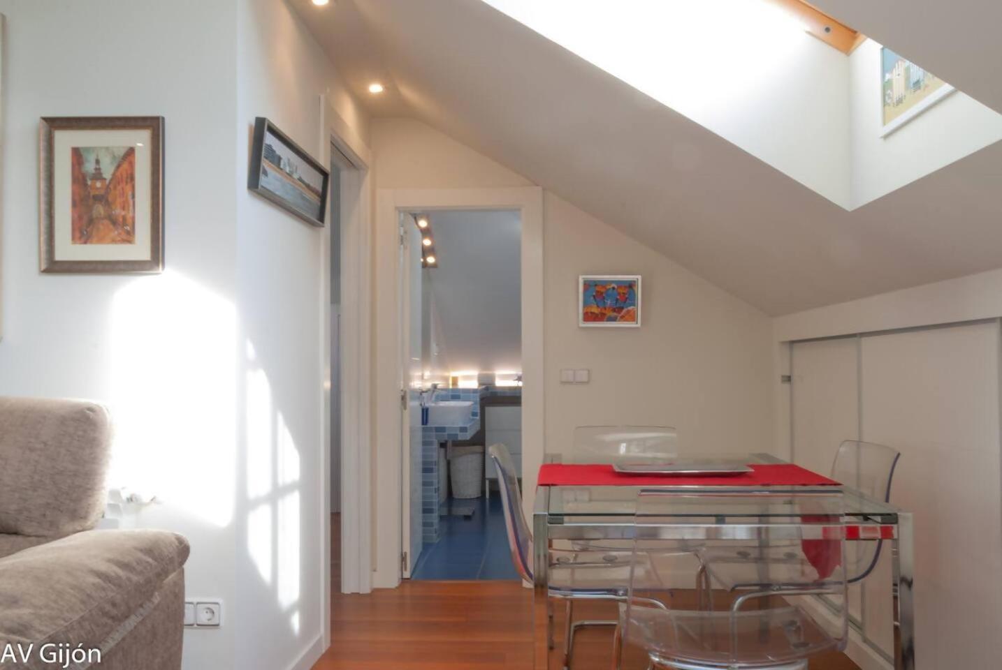 Av Gijon San Agustin 12 Apartment Bagian luar foto